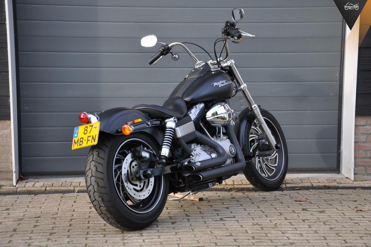Harley Davidson FXDB Dyna Street Bob 2009 model 5HD 15500 km!