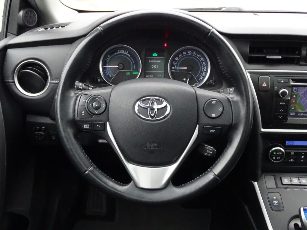 Toyota Auris 1.8 hybrid lease pro | pano | stoelverwarming | camera
