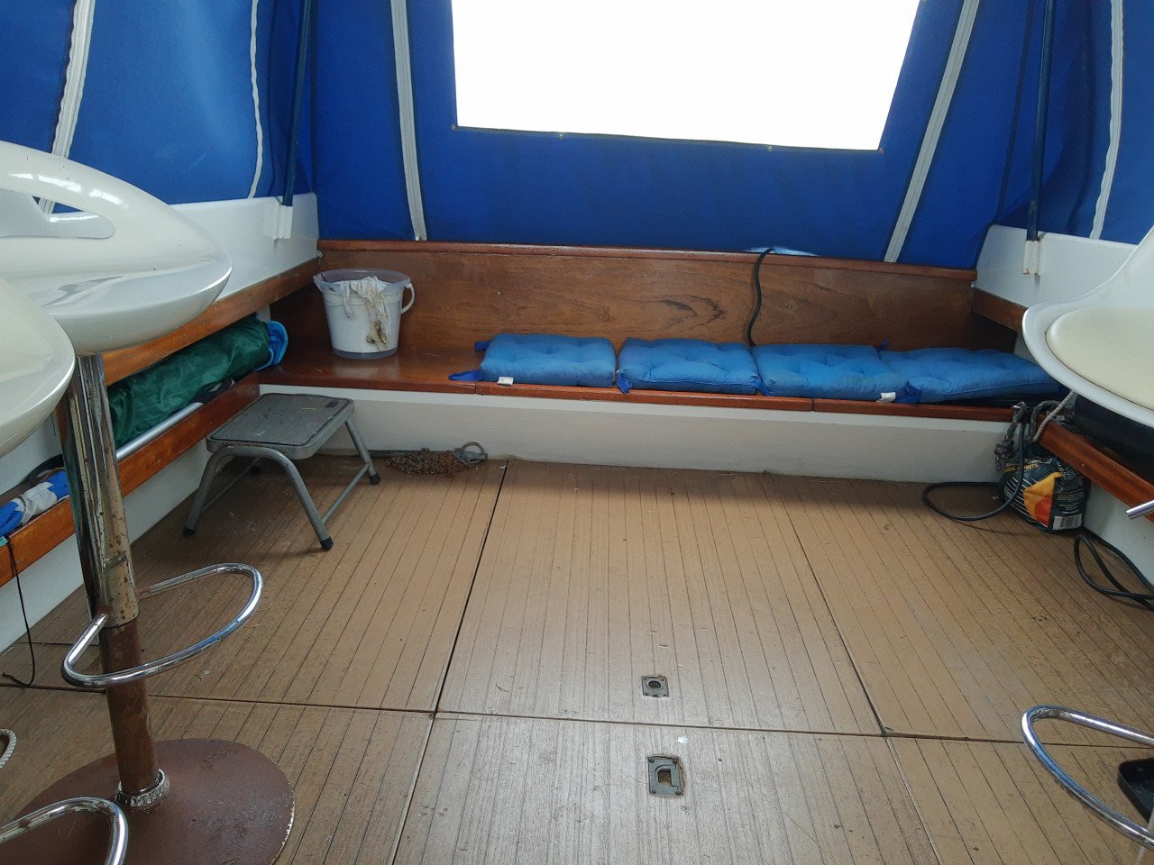 Stoere Eista motorboot – vaarklaar en compleet. Klaar voor avontuur!