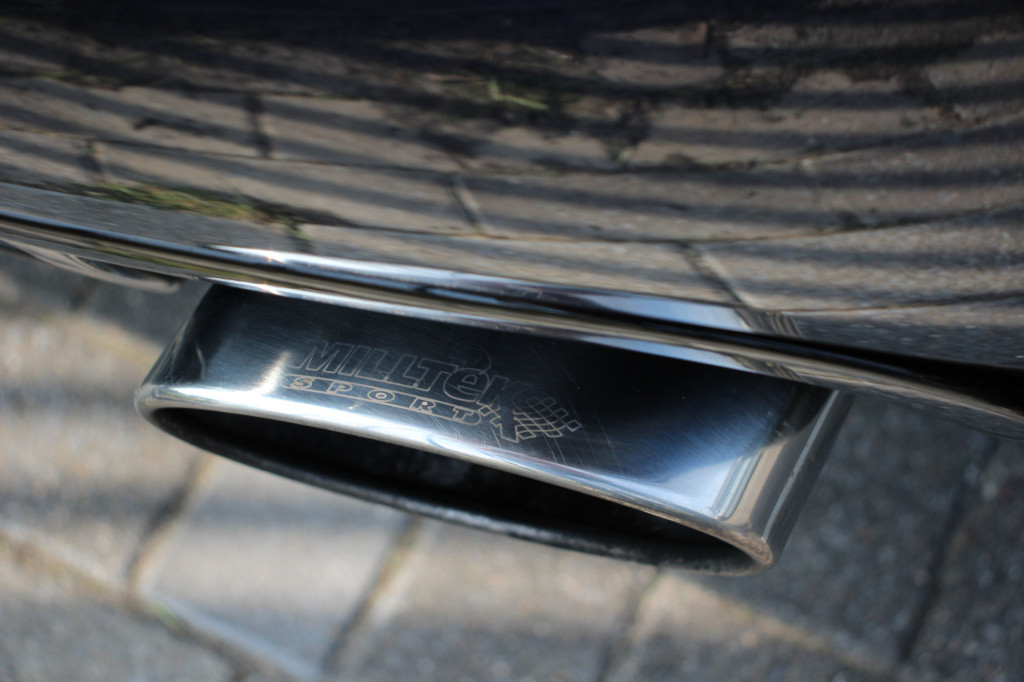 Audi A4 limousine 4.2 v8 rs4 quattro | orig nl | 2de eigenaar | kuipstoelen