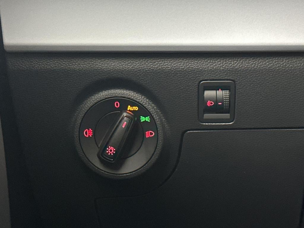 Seat Ibiza style business connect 1.0 ecotsi 70 kw / 95 pk ha