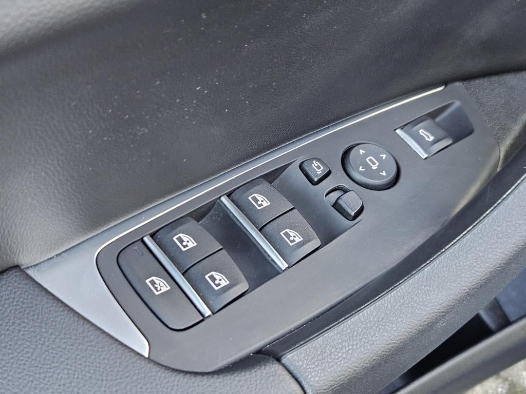 BMW X3 xdrive30e high executive m-sport | pano | head-up