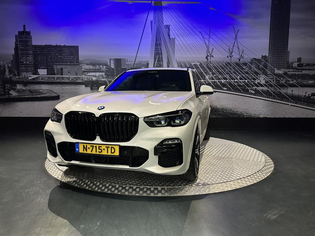 BMW X5 xdrive45e high executive *pano*360camera*trekhaak*