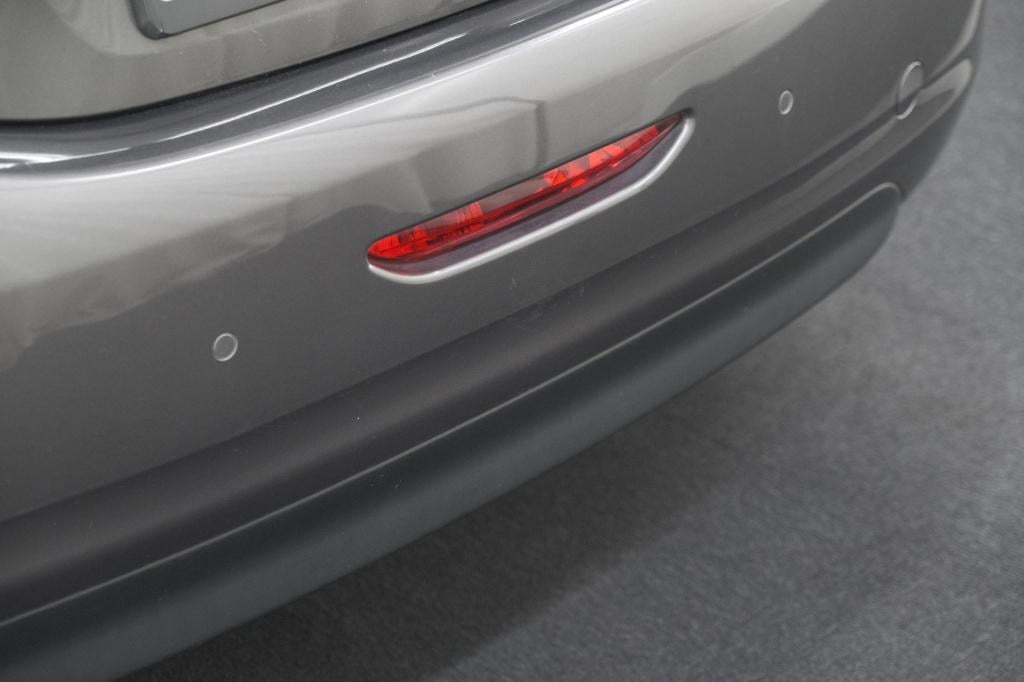 Peugeot 208 puretech 82 signature | parkeersensoren | apple carplay | navig