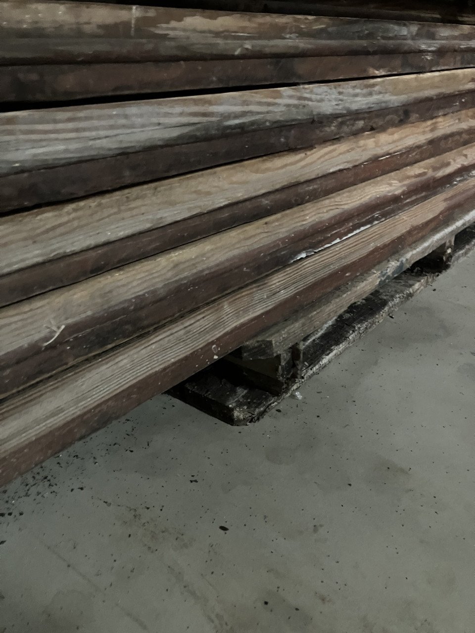 Red cedar balken