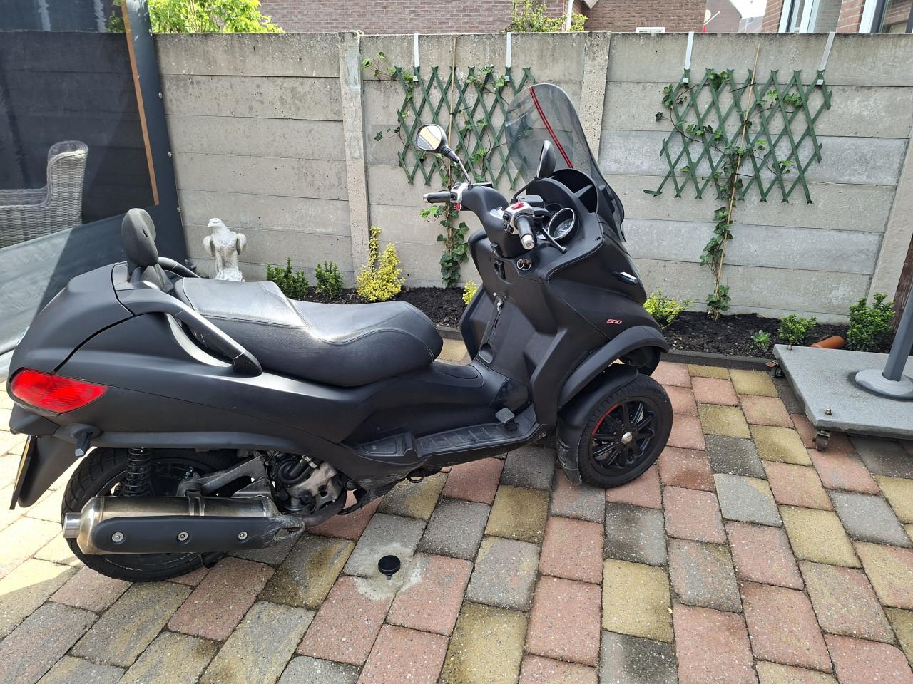 Piaggio  motorscooter