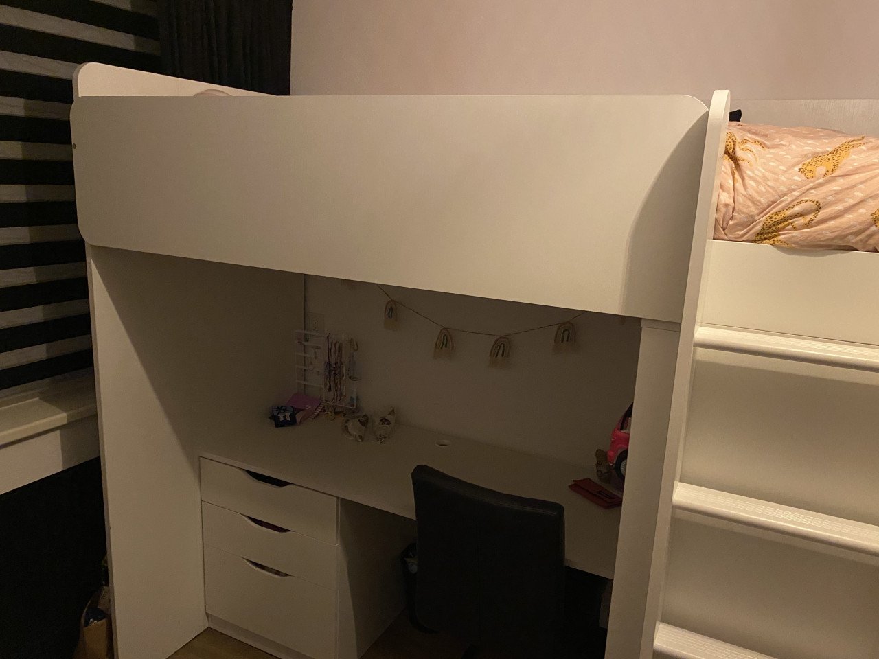Witte hoogslaper