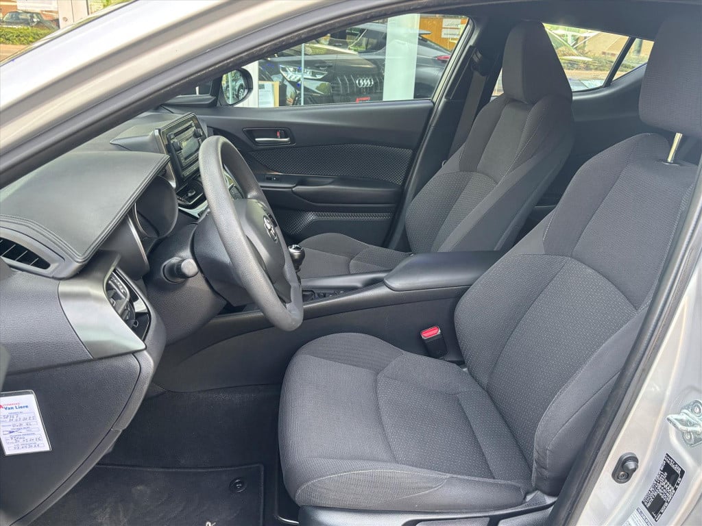 Toyota C-hr 1.2 116pk comfort| airco| adapt.cruise|lane assist| rijklaar in