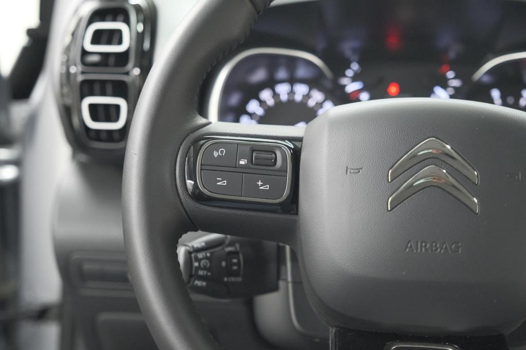 Citroen C3 Aircross puretech 130 eat6 max | allseason banden | parkeersenso