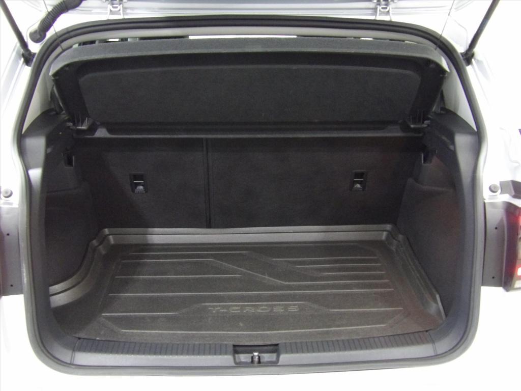 Volkswagen T-cross 1.0 tsi 115pk t-cross style r-line