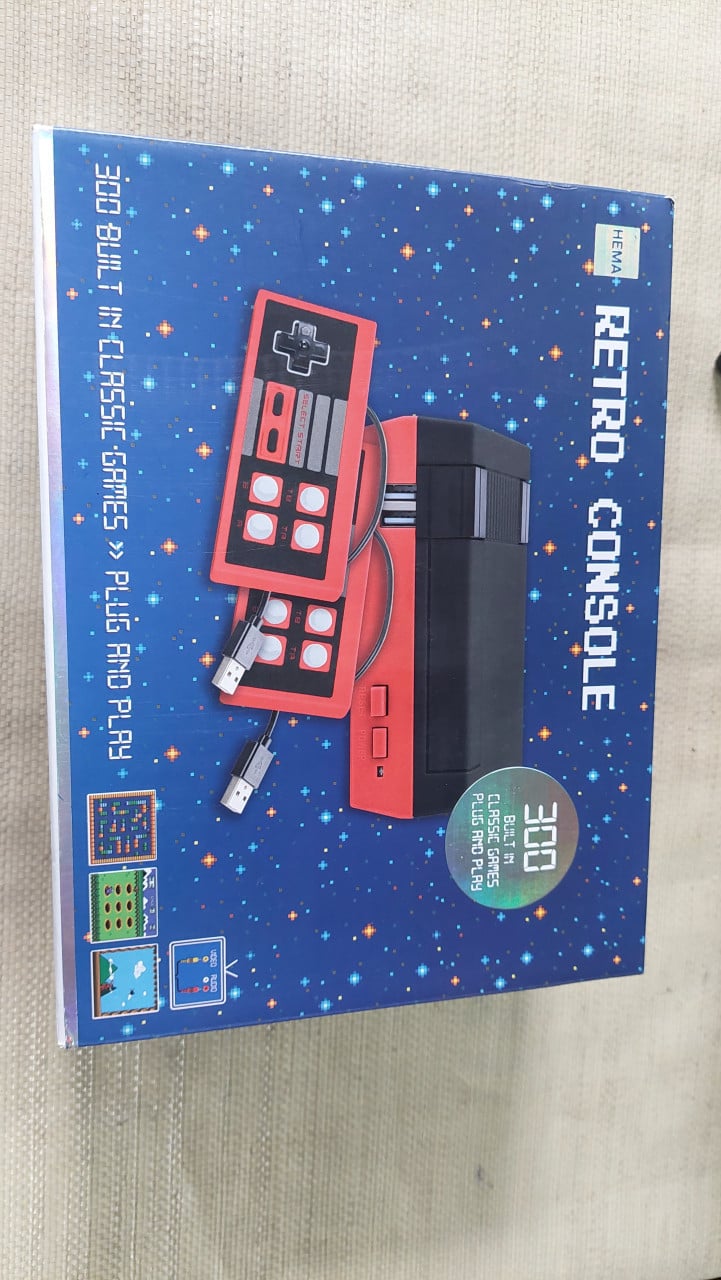 Retro console
