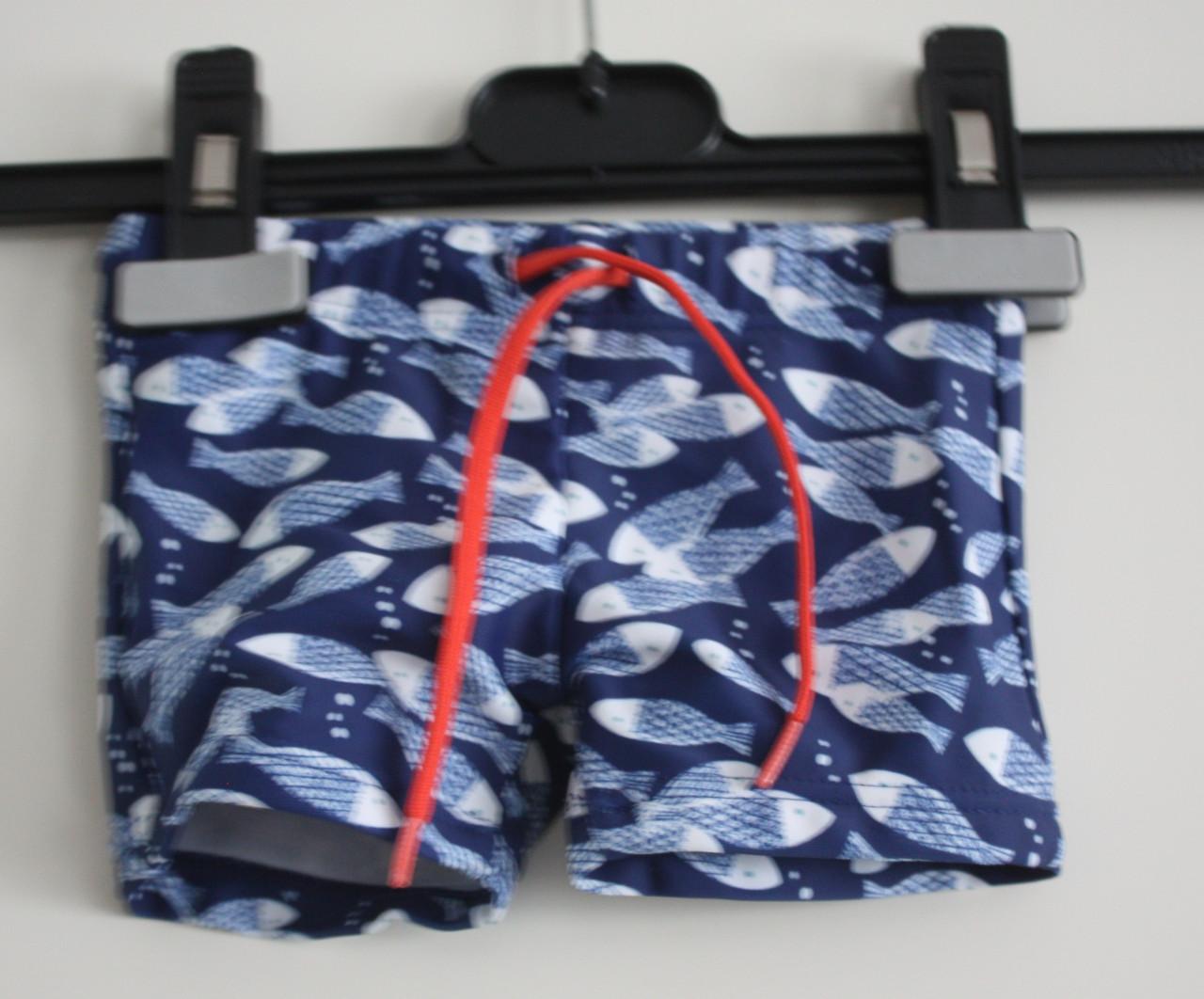 Blauw zembroek met vwitte visjes maat 62-68