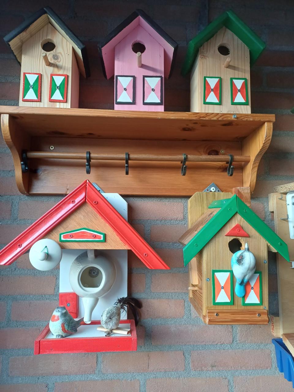 Nestkastjes , Theepothuisjes & Vogel - Chalets met Luikjes