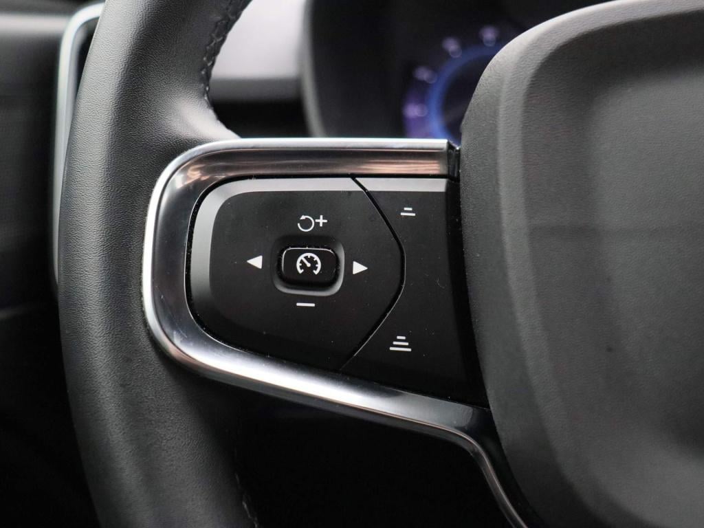 Volvo XC40 recharge core | navigatie | climate control | camera | led verli