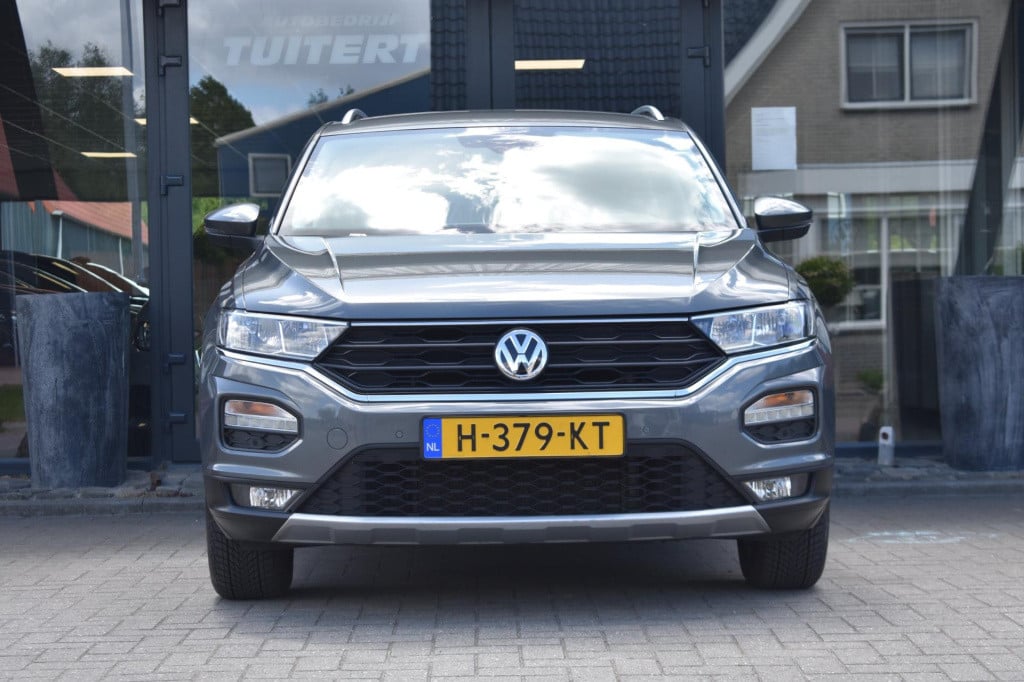 Volkswagen T-roc 1.0 tsi | camera | apple carplay | android auto | navigati