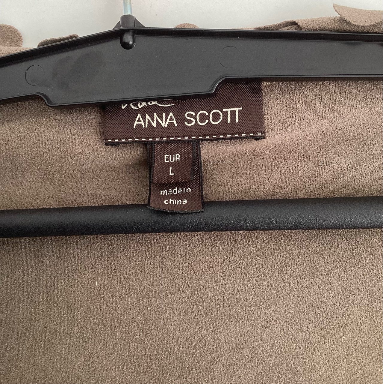 Anna scott vestje suede look maat L zgan