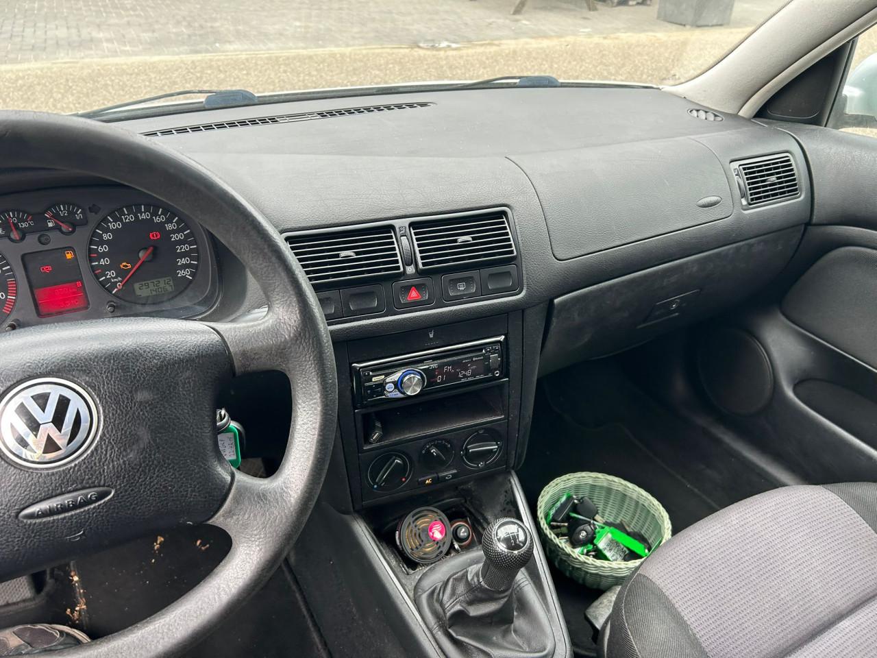 Volkswagen Golf 1.6-16V Trendline MEENEEMPRIJS!