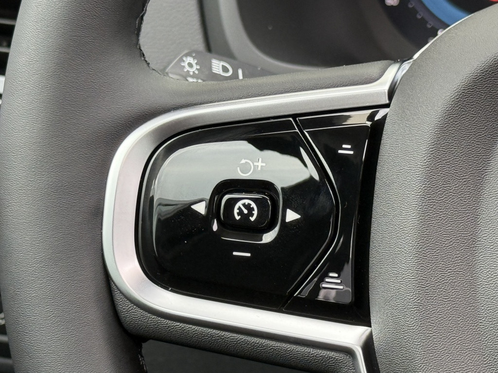 Volvo XC90 t8 awd ultra dark massage stoelen actieprijs!!