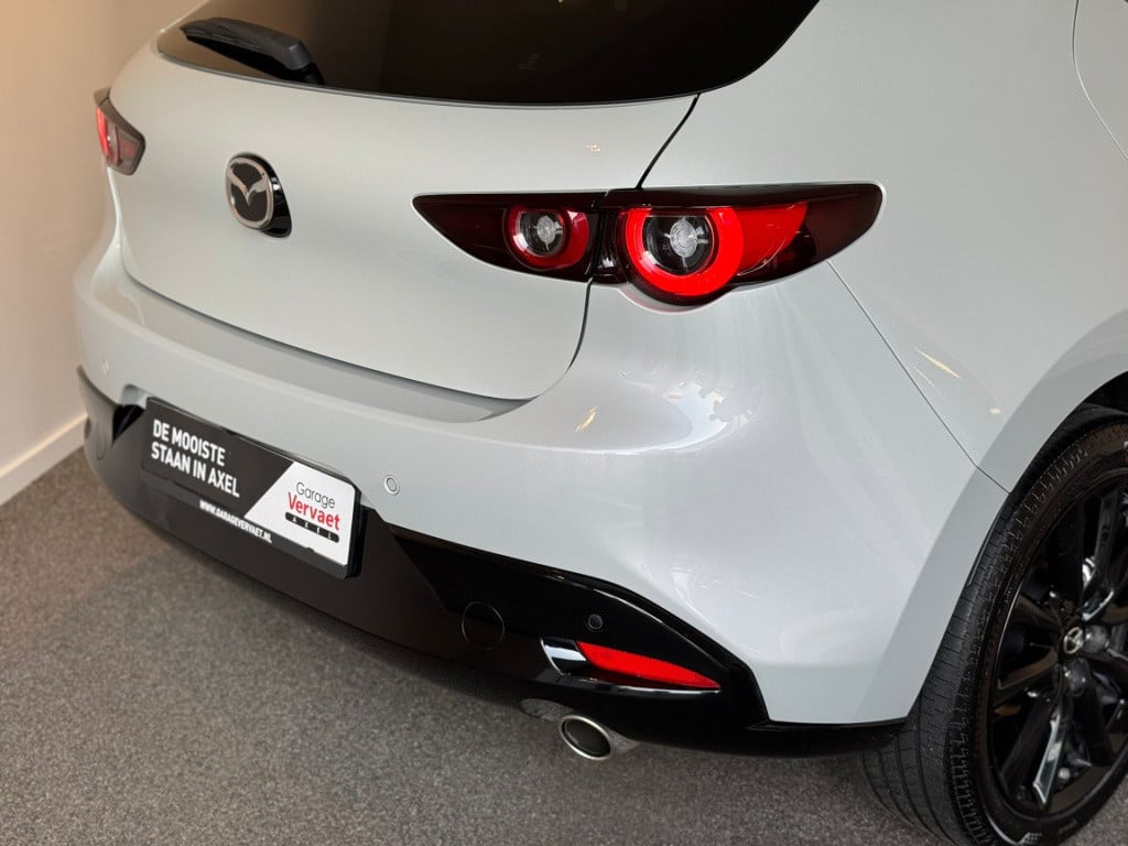 Mazda 3 2.0 e-skyactiv-g m hybrid 122 homura