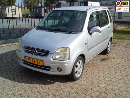 Opel Agila 1.2-16v elegance