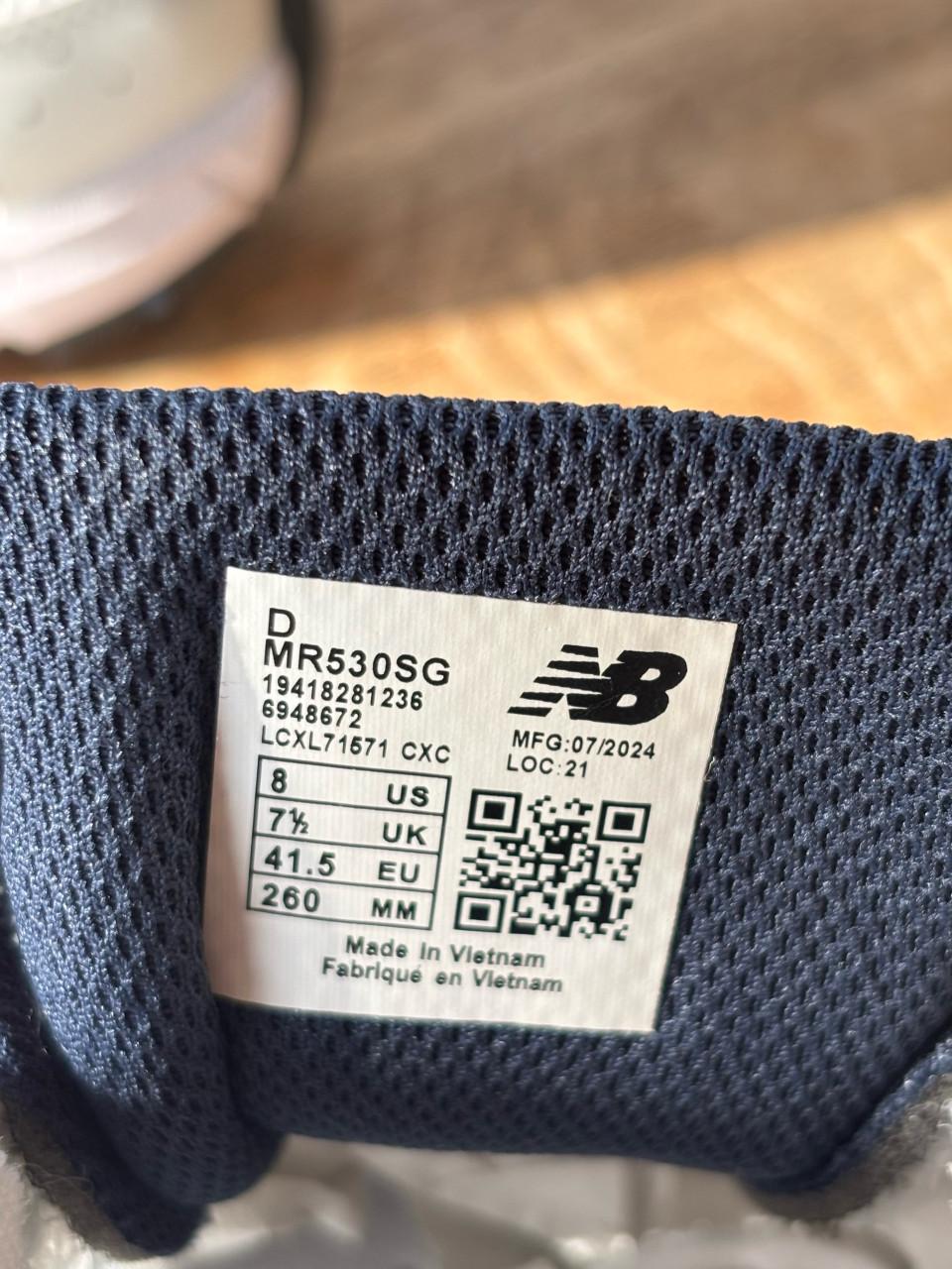 Nieuwe new balance 530 gympen maat 8 / 41,5 maar vallen kleiner