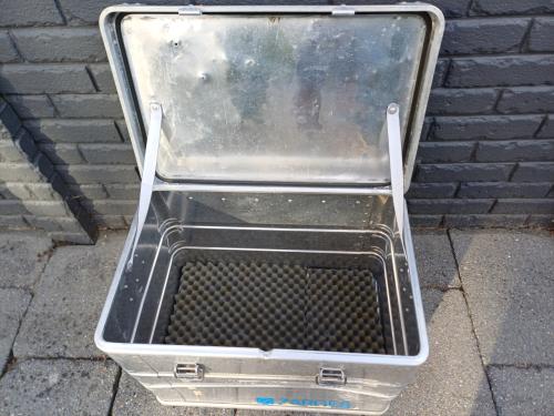 Metalen opbergbox