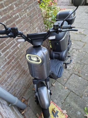 Electrische brommer