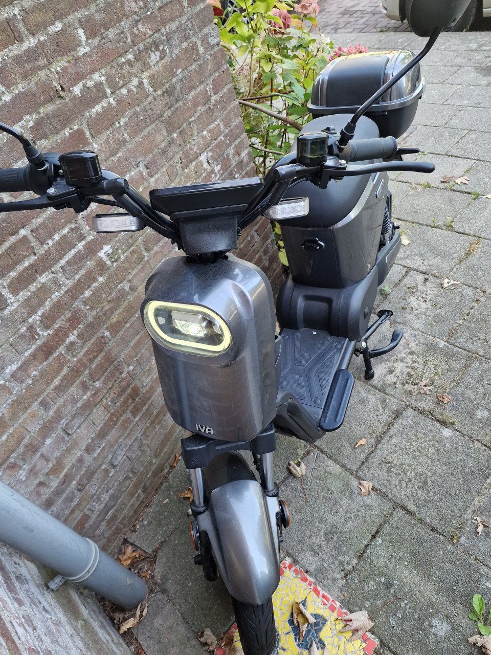Electrische brommer GERESERVEERD