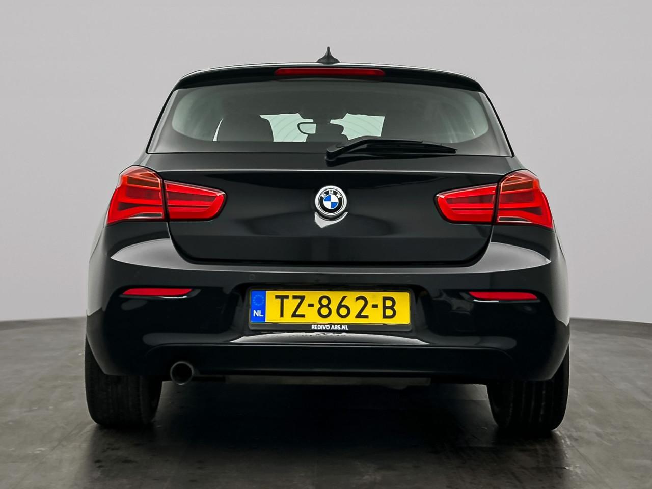 BMW 118i Essential | Cruise Control | PDC | Stoelverwarming