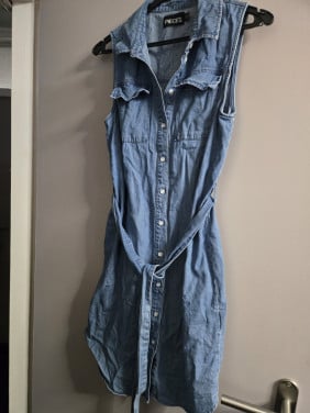 Dames Denim Jurk/long blouse met riem Pieces maat S