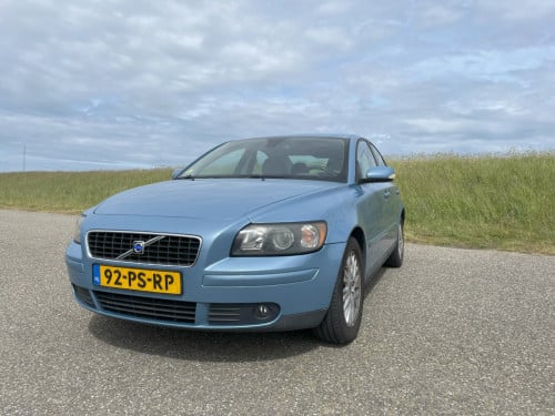 Volvo S40 1.8 met APK tot 03-2026