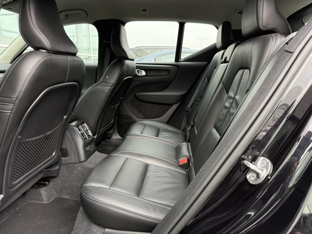 Volvo XC40 t4 211pk recharge plus| adap.cruise| leder| camera| elek.stoelen