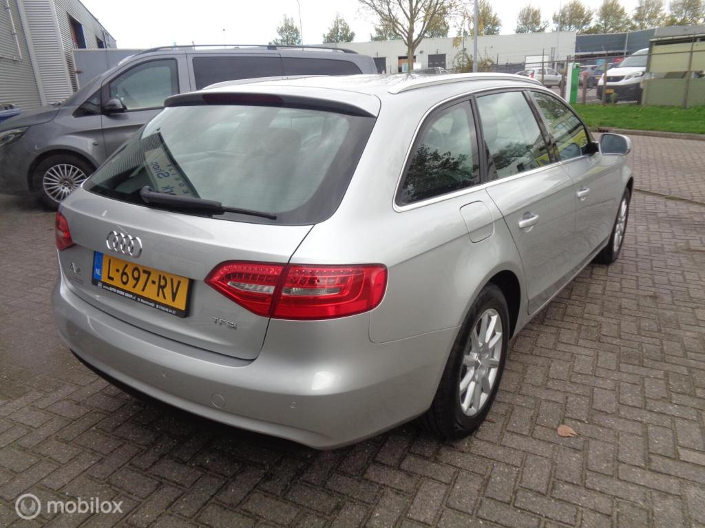 Audi A4 avant 1.8 tfsi/airco/lm velgen/stoelverw/afneembare trekhaak/pdc