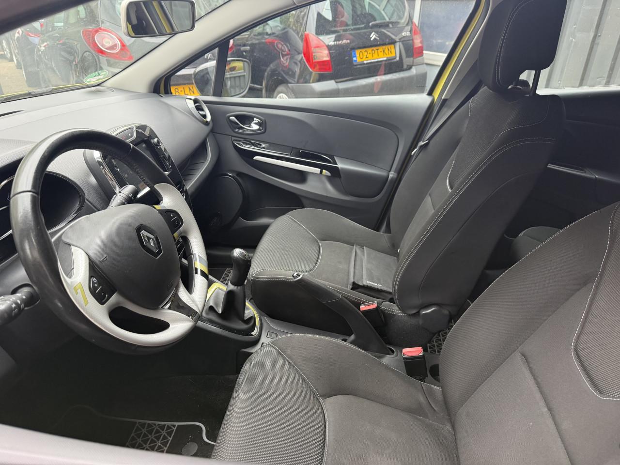 Renault Clio 0.9 BENZINE|SCHERM|AIRCO|APK|CRUISECONTROL