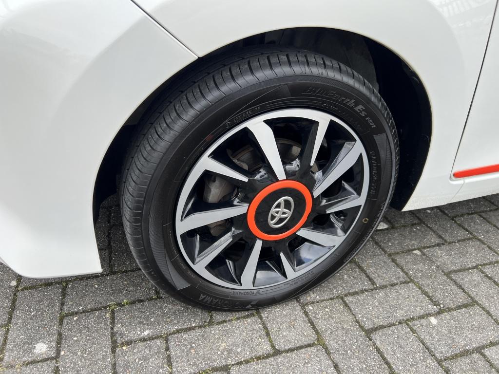 Toyota Aygo 1.0 vvt-i x-otic cabrio