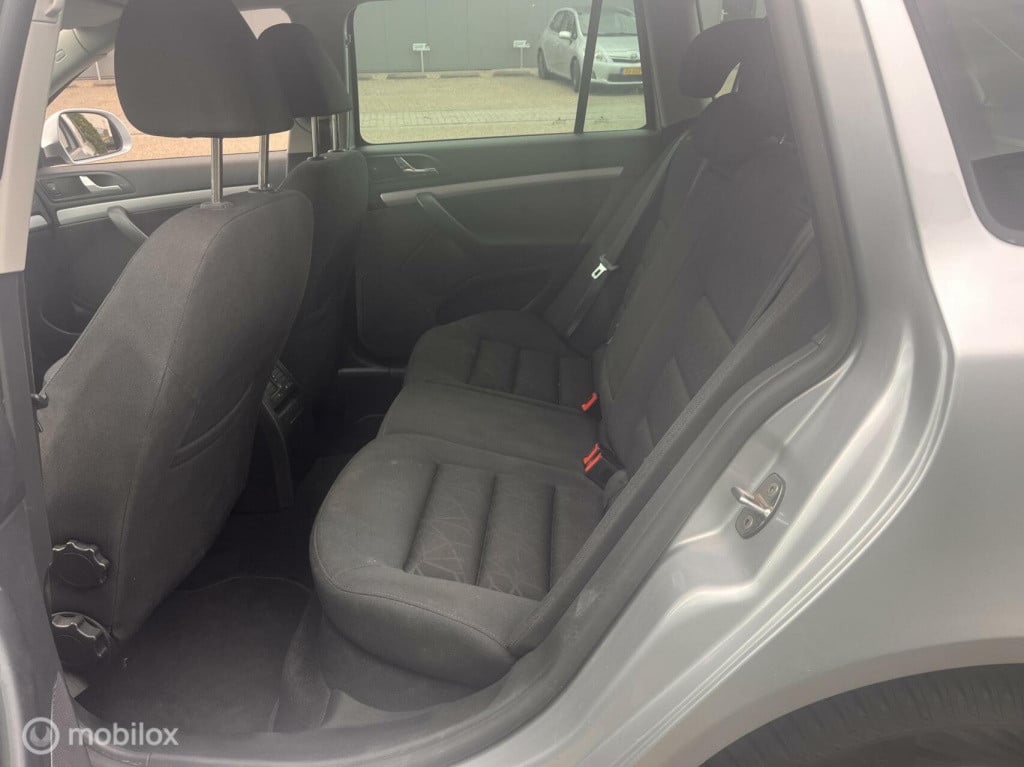 Skoda Octavia combi 1.4 tsi elegance bl xenon navi