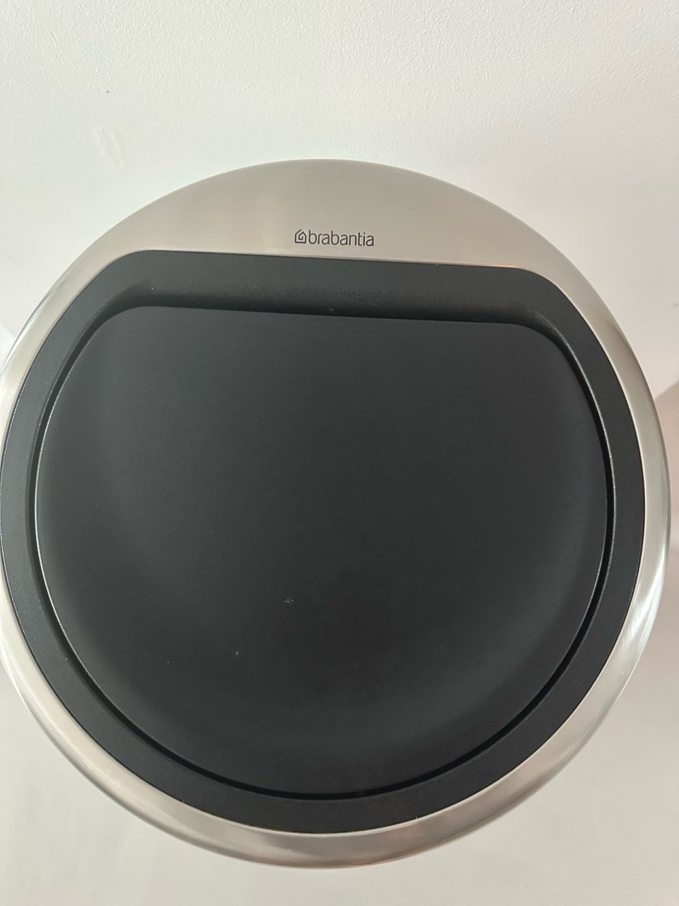 Brabantia Touch Bin prullenbak - 60L - Matt Steel