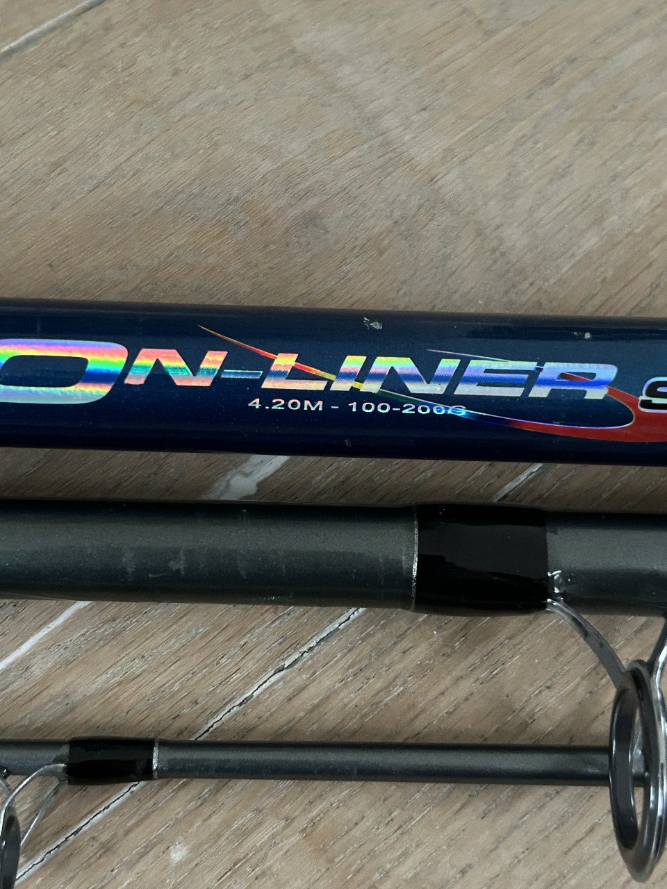 Te koop nieuw Dam zeehengel lang 4.20 meter werpgewicht 100 tot 200 gram