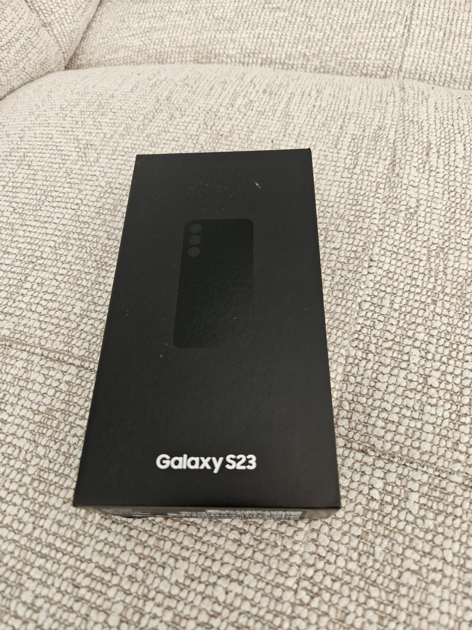 Samsung S23 256GB Phantom Black + Lader - Krasvrij Scherm