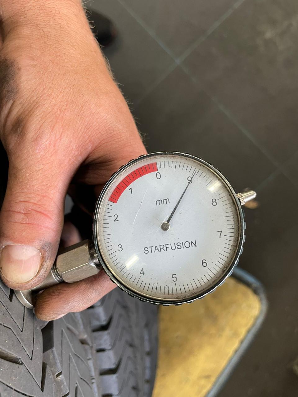 All season banden 225/75/R16C,