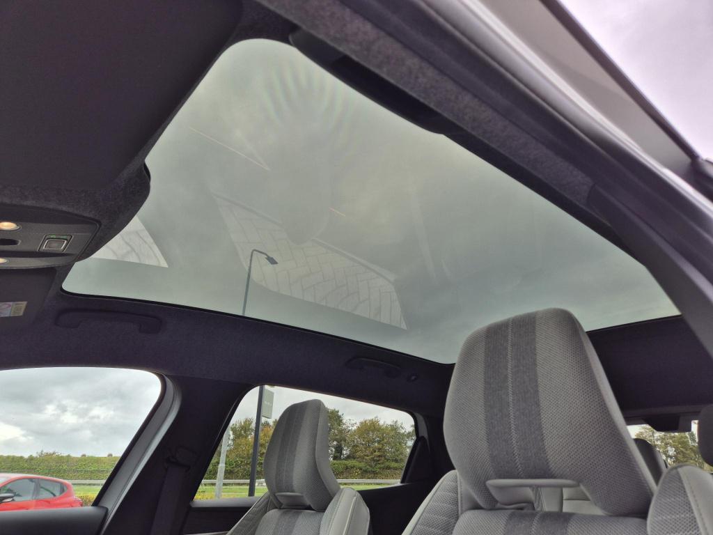 Renault Scenic e-tech ev87 long range iconic solarbay dak, harman kardon au