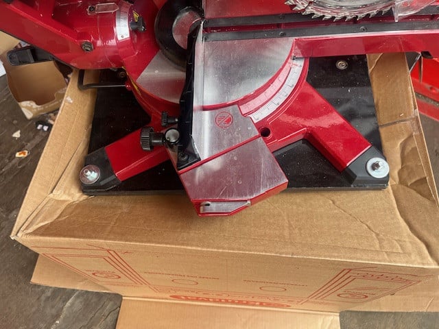 Trek-,kap-en verstekzaag Einhell TE-SM 2534 Dual 250 mm 30 mm 1800 W