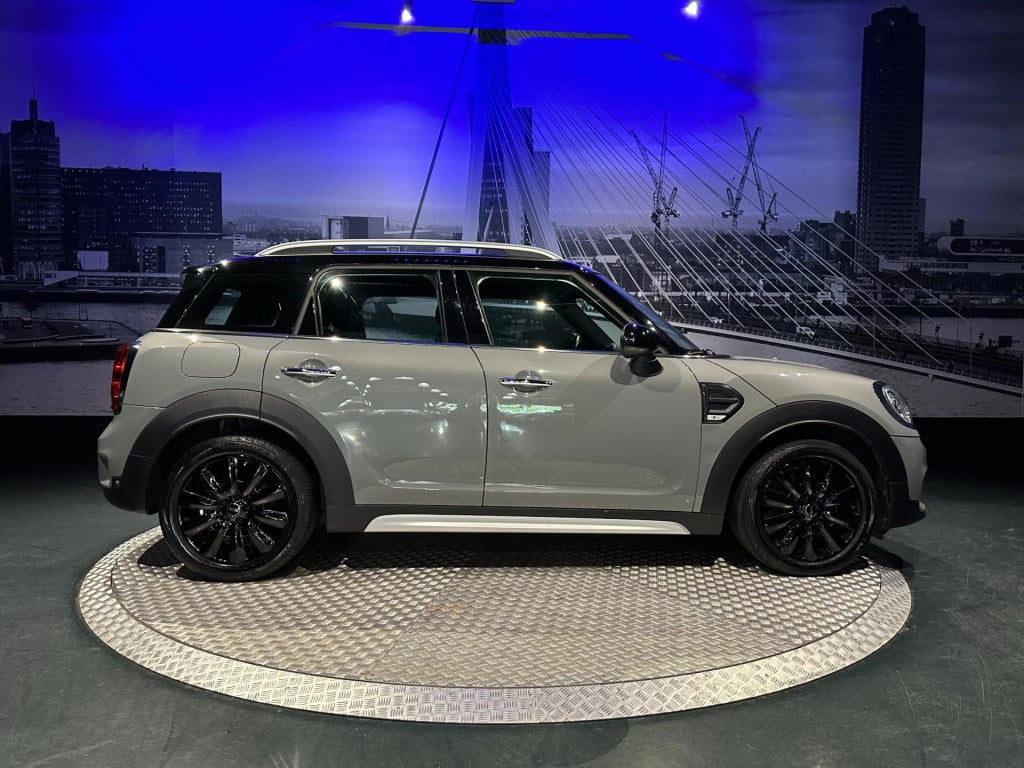 Mini Countryman mini 1.5 cooper business edition *origineel nederlands*