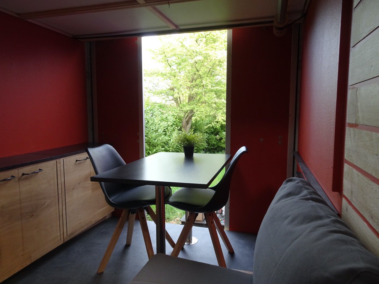 Camper off-grid - uniek interieur - onopvallend vrij staan