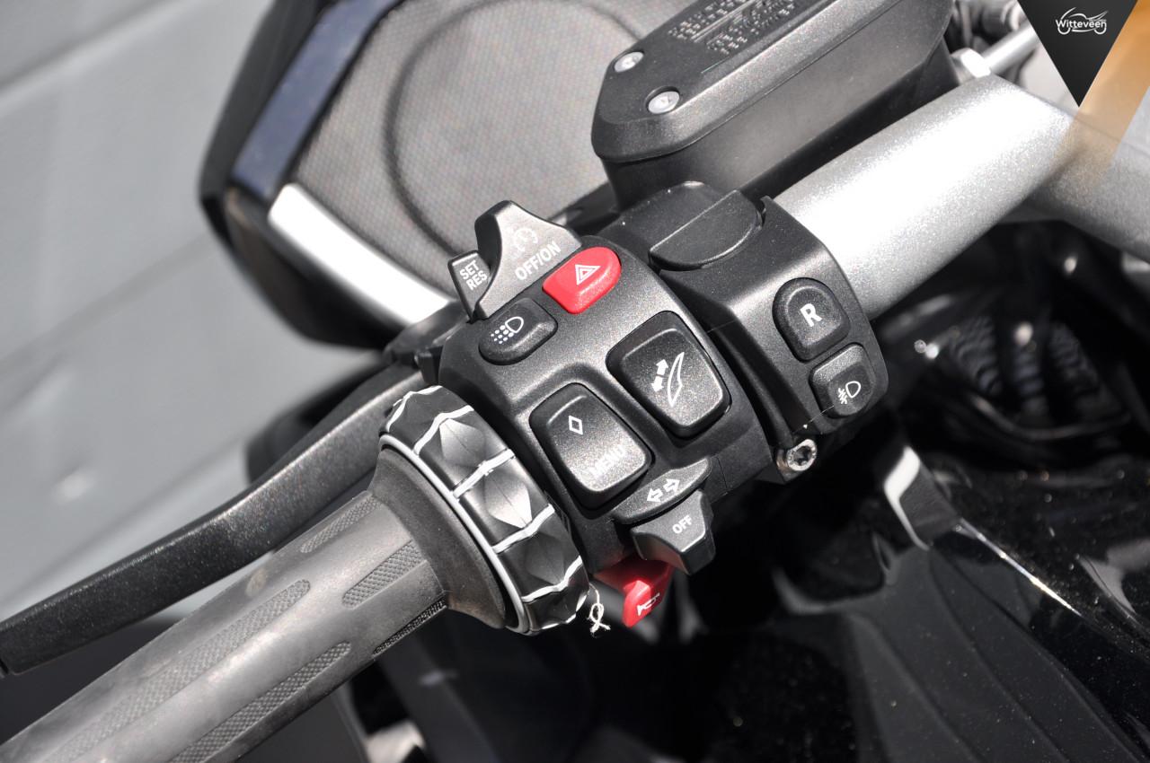 BMW K 1600 GT alle opties, BTW motor