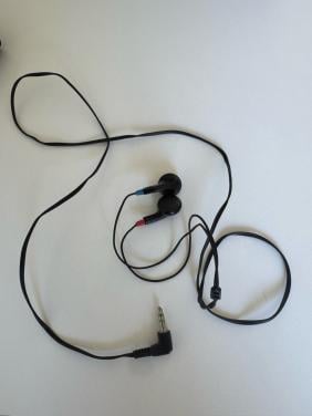 Stereo oortelefoon met kabel (NIEUW)