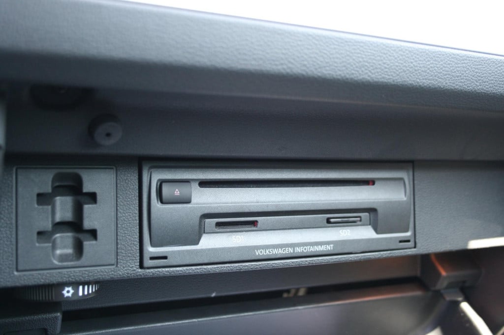 Volkswagen Tiguan 1.4 tsi r-line / connected series