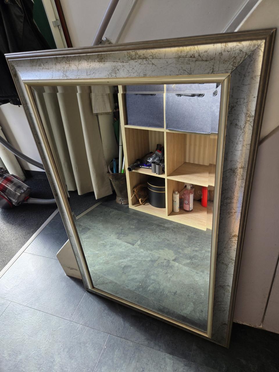 Grote rechthoekige spiegel 117x77 cm Horizontaal op te hangen