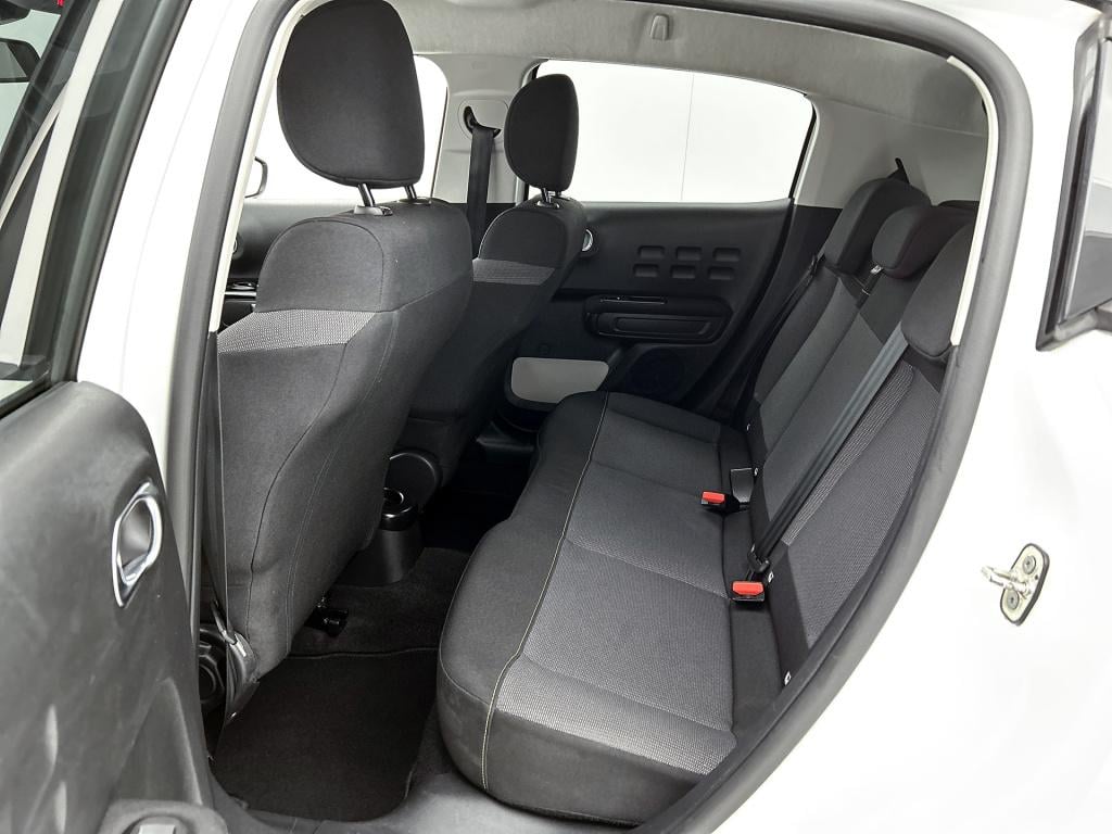 Citroen C3 82 pk shine | rijklaar | trekhaak | stoelverwarming | apple carp