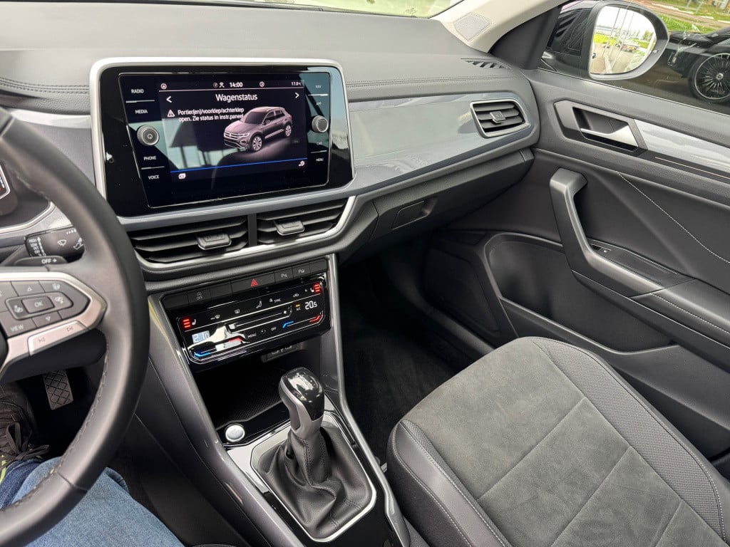 Volkswagen T-roc 1.5 tsi style edition dsg / carplay , elektische achterkle